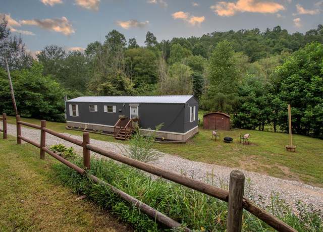 Property at 580 Atoah Cir, Robbinsville, NC 28771, 2 beds, 1 bath