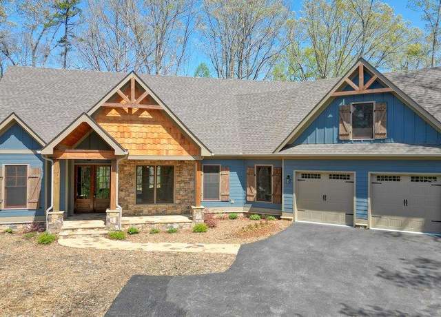 Property at 249 Harris Creek Dr, Ellijay, GA 30540, 4 beds, 3.5 baths