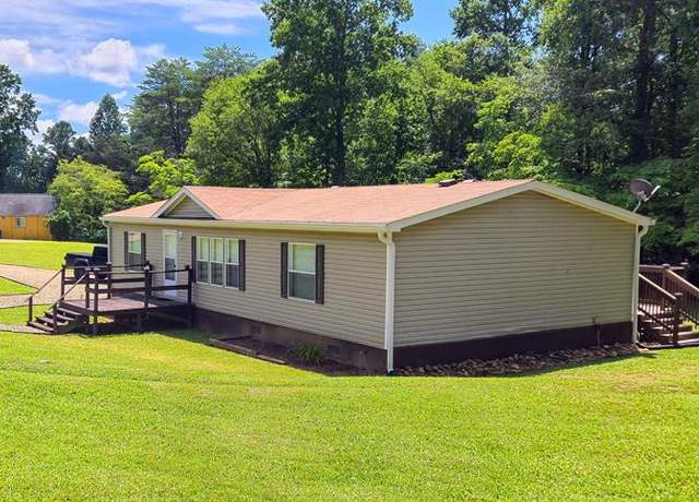 Property at 30 Dean Mountain Ln, Blairsville, GA 30512, 3 beds, 2 baths