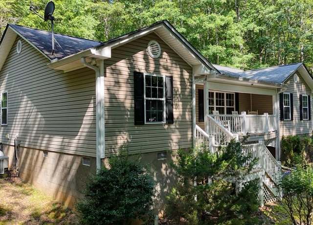 Property at 231 Ludlum Ln, Hayesville, NC 28904, 3 beds, 2 baths