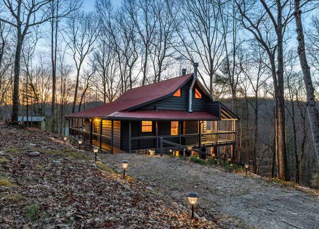 Property at 318 Buck Ridge Rd, Suches, GA 30572, 3 beds, 2 baths
