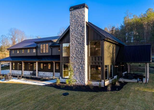 Property at 1801 Grassy Creek Rd, Copperhill, TN 37317, 4 beds, 5.5 baths