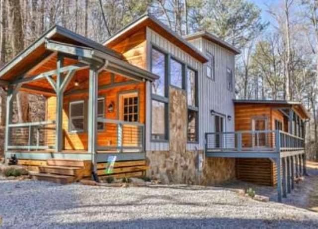 Property at 7 Addle Ct, Ellijay, GA 30540, 3 beds, 3 baths