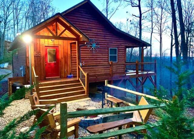 Property at 427 Legendary Ridge Rd, Murphy, NC 28906, 2 beds, 2 baths
