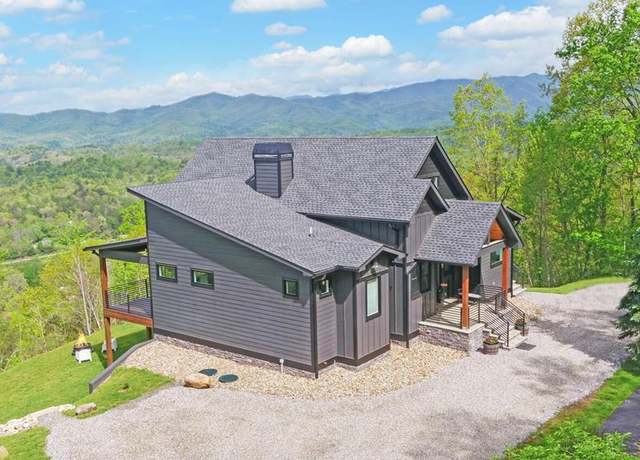 Property at 433 Hawkeye Trl, Marble, NC 28905, 3 beds, 2.5 baths