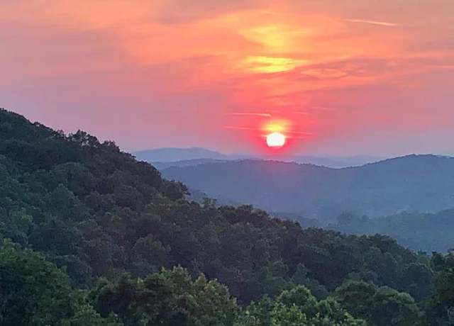 Property at 566 Walnut Springs Rd, Blairsville, GA 30512, 3 beds, 3.5 baths