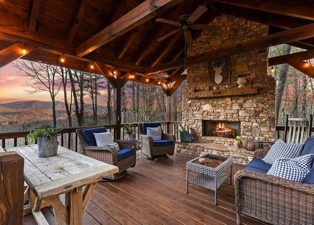 Property at 20 Broken Arrow Path, Blue Ridge, GA 30513, 4 beds, 3.5 baths