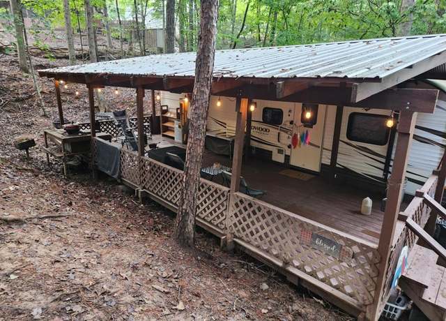 Property at 72 27th St, Ellijay, GA 30540, 2 beds, 1 bath
