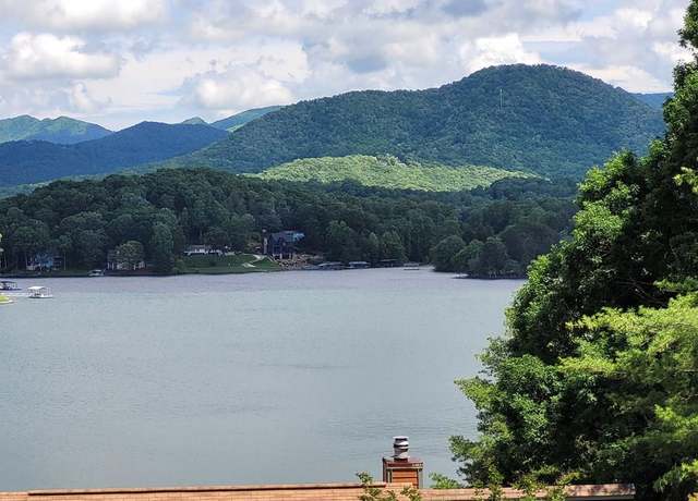 Property at 99 Taylor's Trce, Hayesville, NC 28904, 2 beds, 2.5 baths