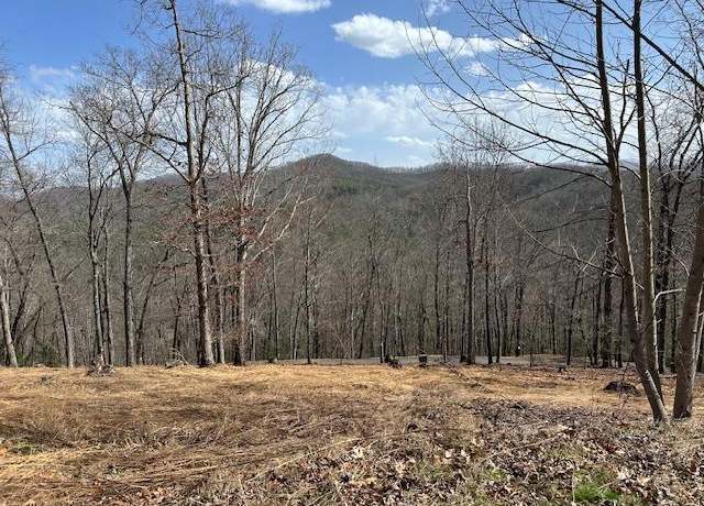 Property at 8 Thunder Rd, Hayesville, NC 28904