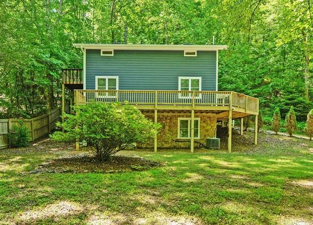 Property at 469 Hidden Valley Dr, Morganton, GA 30560, 4 beds, 3 baths