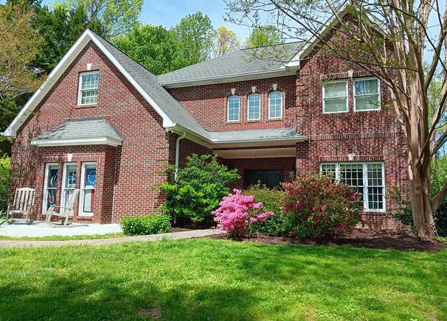 Property at 305 Hwy 175, Hayesville, NC 28904, 4 beds, 3.5 baths