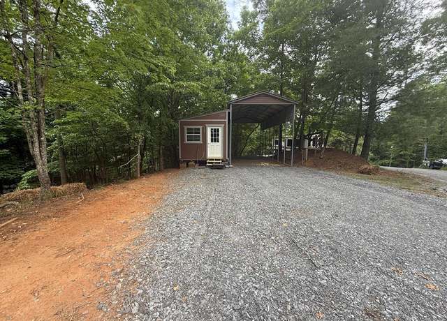 Property at 44 7th St, Ellijay, GA 30540