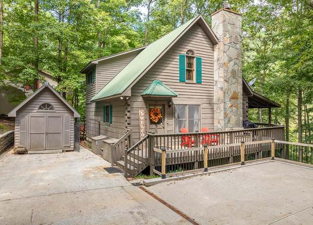 Property at 93 Amy Ln, Ellijay, GA 30540, 4 beds, 3 baths