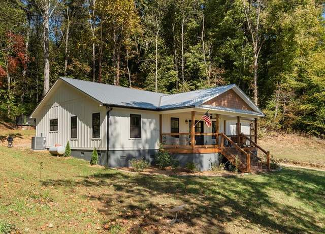Property at 21136 Joe Brown Hwy, Murphy, NC 28906, 3 beds, 2 baths
