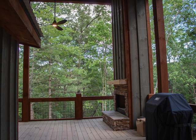Property at Lot 12 Mountain Creek Rd, Blue Ridge, GA 30513, 2 beds, 2 baths