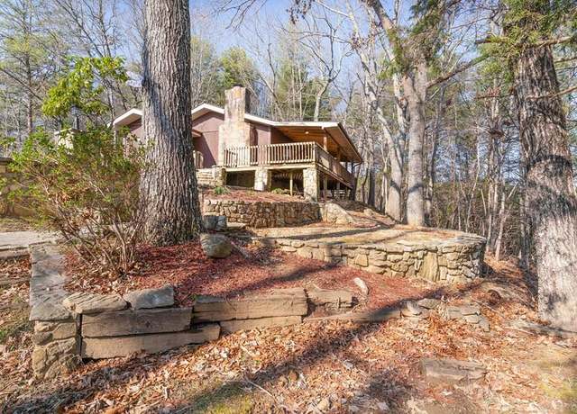 Property at 144 Wild Wolf Run, Murphy, NC 28906, 2 beds, 1 bath