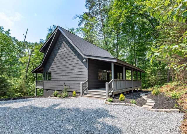 Property at 235 Red Bud Ln, Hiawassee, GA 30546, 3 beds, 2 baths