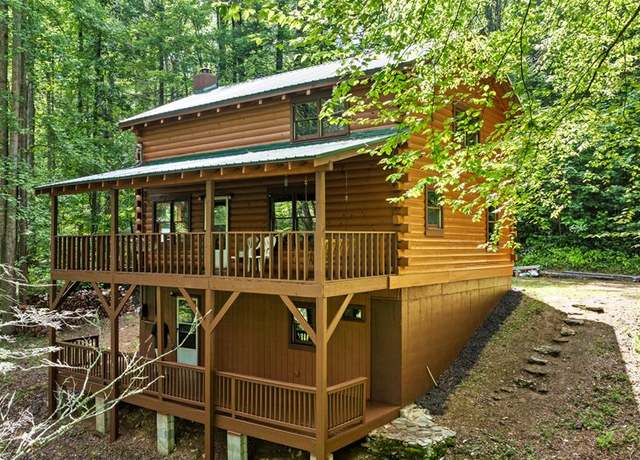 Property at 1527 Parker Rd, Suches, GA 30572, 3 beds, 2.5 baths
