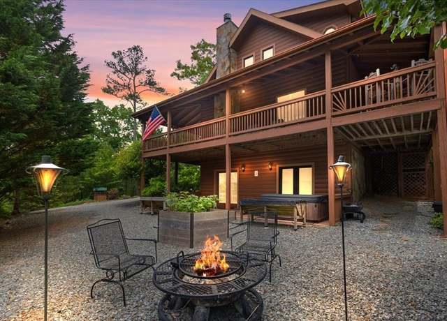 Property at 120 Foxfire Rd, Blue Ridge, GA 30513, 3 beds, 3 baths