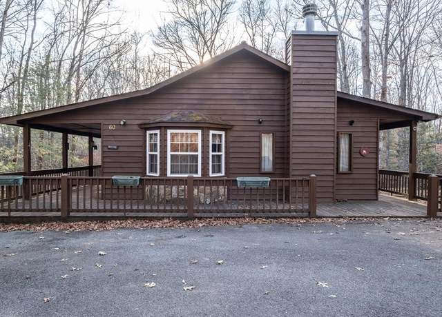 Property at 60 Tuttle Ln, Murphy, NC 28906, 2 beds, 2 baths