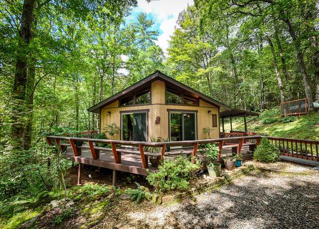 Property at 79 Serenity Ln, Murphy, NC 28906, 2 beds, 1.5 baths