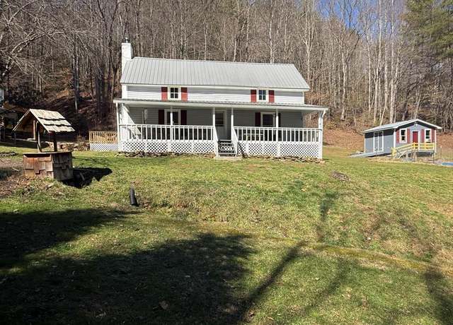 Property at 222 Valley Farm Rd, Murphy, NC 28906, 3 beds, 2 baths