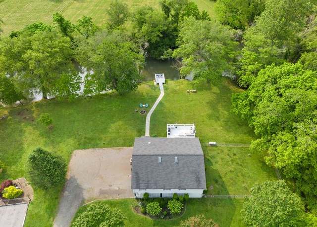 Property at 555 Little Ranger Rd, Murphy, NC 28906, 2 beds, 2 baths