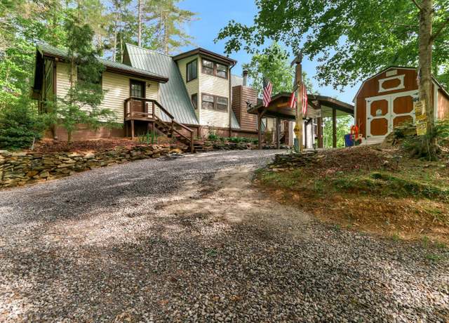 Property at 515 Laurel Cove Rd, Murphy, NC 28906, 2 beds, 2 baths
