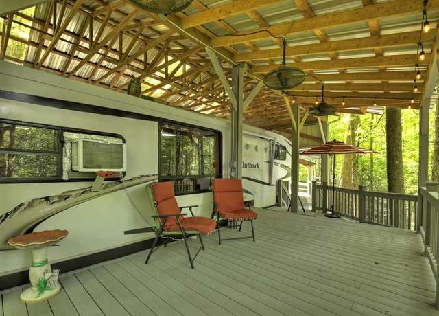 Property at 236 31st St, Ellijay, GA 30540, 1 bed, 1 bath