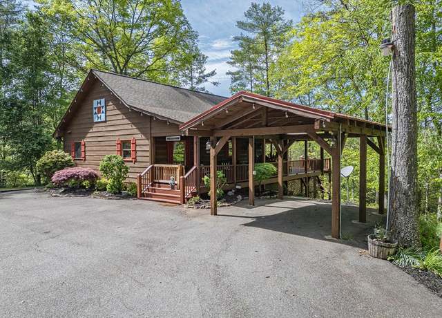 Property at 221 Trickling Branch Way, Murphy, NC 28906, 3 beds, 3 baths
