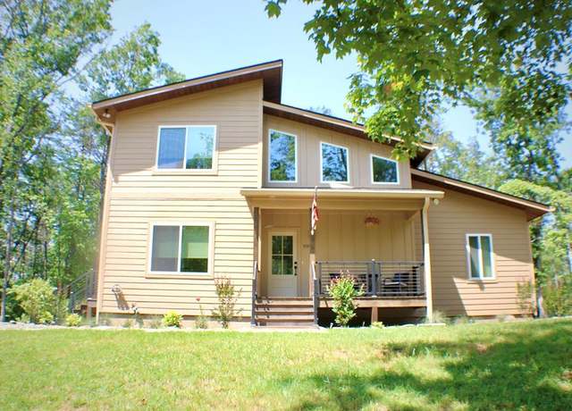 Property at 939 Sunset Rd, Epworth, GA 30541, 5 beds, 3.5 baths