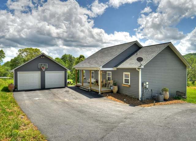 Property at 198 Ivy Knob Ln, Hayesville, NC 28904, 3 beds, 2.5 baths