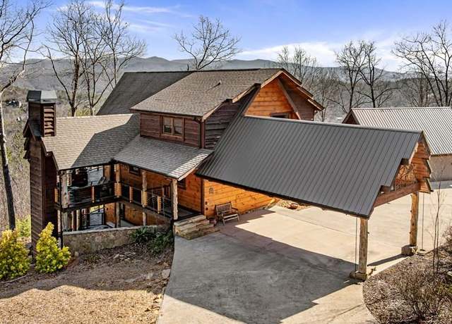 Property at 530 Century Ln, Blue Ridge, GA 30513, 4 beds, 3.5 baths