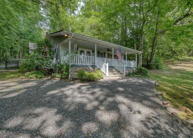 Property at 2284 Lovingood Rd, Hiawassee, GA 30546, 2 beds, 2 baths