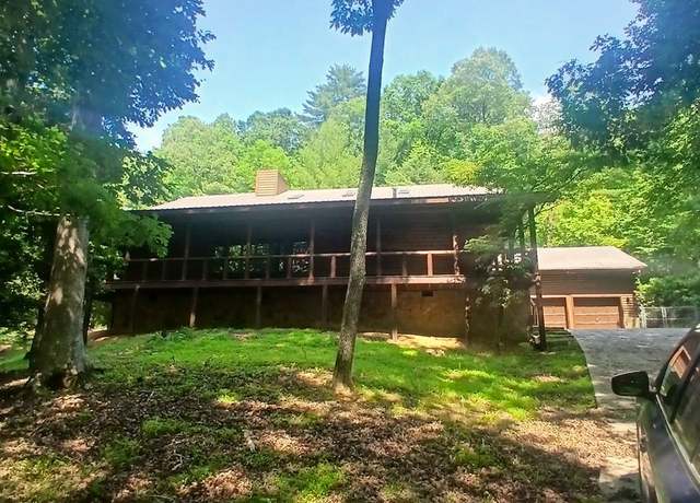 Property at 200 Lookiba Ln, Ellijay, GA 30540, 2 beds, 3 baths