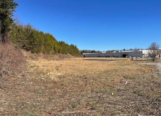 Property at 101 Progress Cir, Blue Ridge, GA 30513