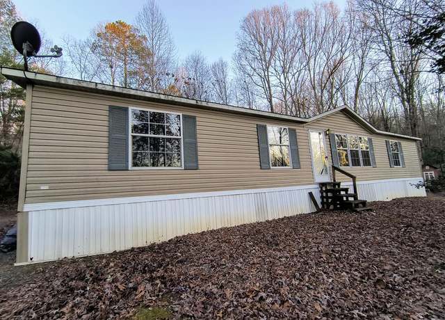 Property at 459 Vandora Suites Rd, Murphy, NC 28906, 3 beds, 2 baths