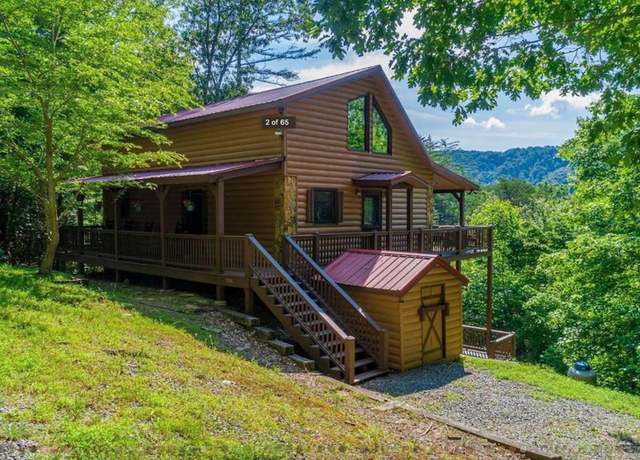 Property at 335 Mountain Laurel Ln, Blue Ridge, GA 30513, 3 beds, 3.5 baths