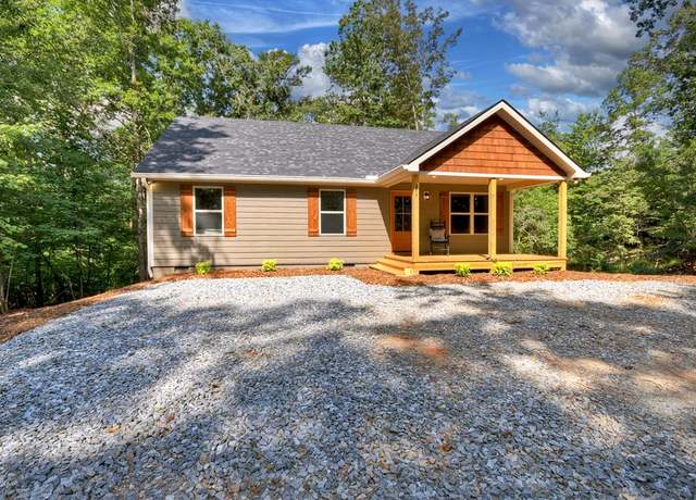 Property at 388 Carlisle Dr, Ellijay, GA 30540, 3 beds, 2 baths