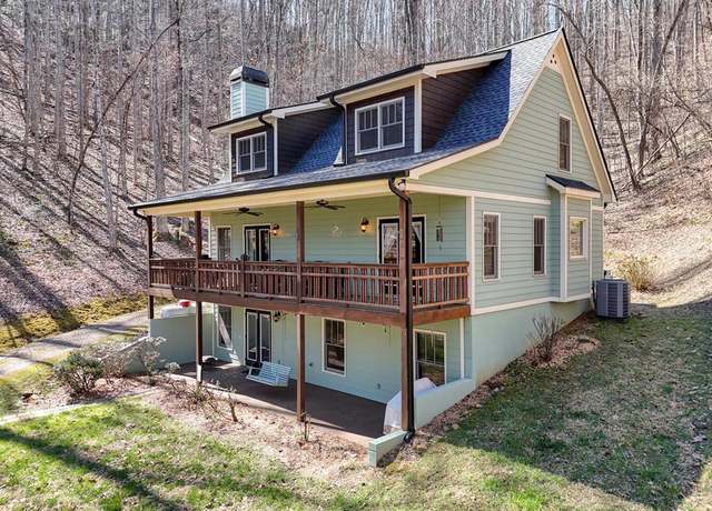 Property at 526 Garland Ridge Dr, Hayesville, NC 28904, 2 beds, 2 baths