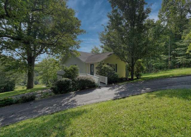 Property at 43 Diane St, Blairsville, GA 30512, 2 beds, 2 baths