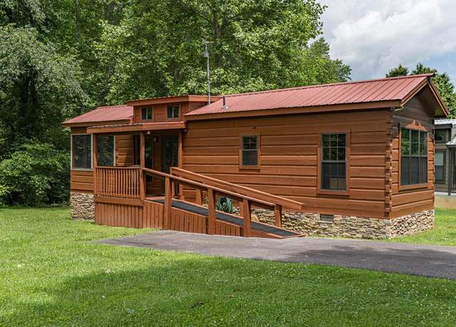 Property at 93 Lazy Bear Trl, Andrews, NC 28901, 1 bed, 1 bath