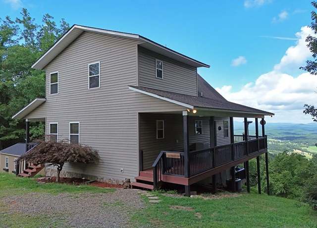 Property at 31 Grant Dr, Brasstown, NC 28902, 2 beds, 3 baths