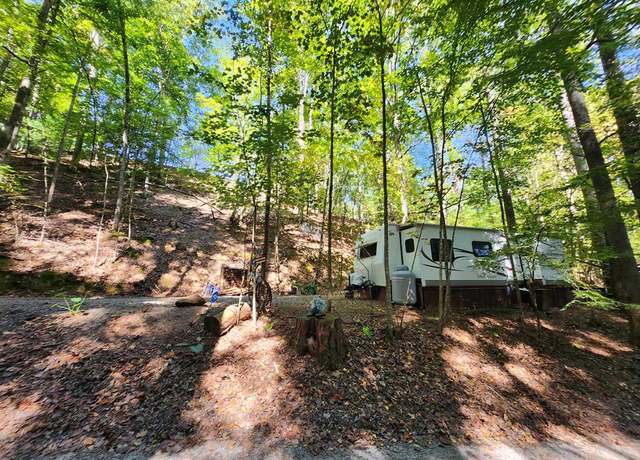 Property at 35 37th St, Ellijay, GA 30540, 1 bed, 1 bath
