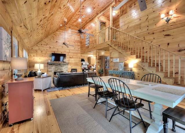 Property at 707 Novena Ct, Ellijay, GA 30540, 3 beds, 0.5 baths