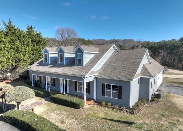 Property at 124 Northside Dr, Copperhill, TN 37317, 4 beds, 3 baths