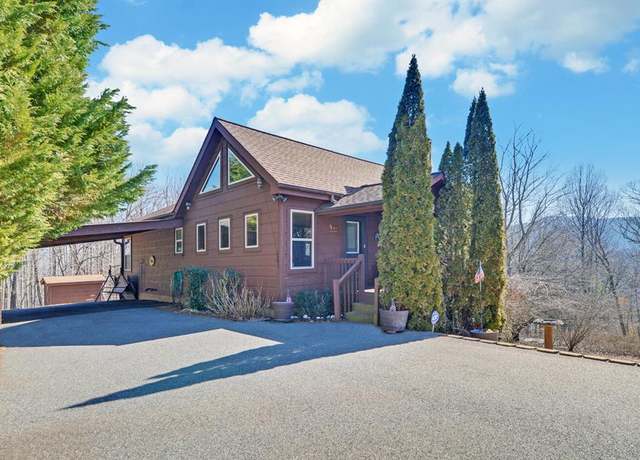 Property at 392 Poplar Ridge Dr, Blairsville, GA 30512, 3 beds, 2 baths