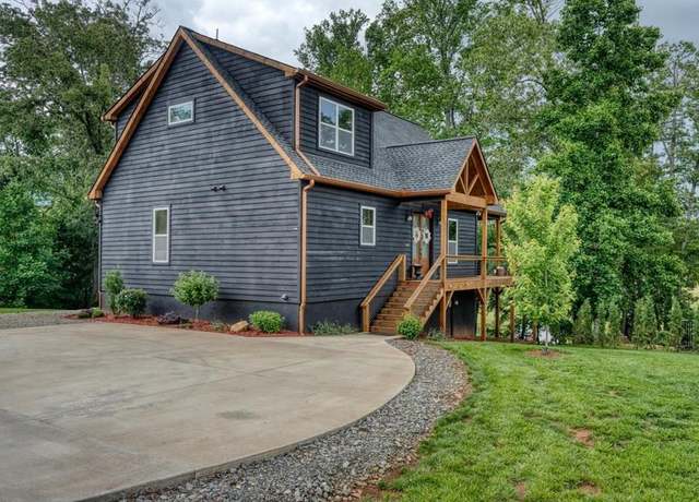 Property at 784 Sneaking Creek Dr, Hayesville, NC 28904, 3 beds, 3.5 baths
