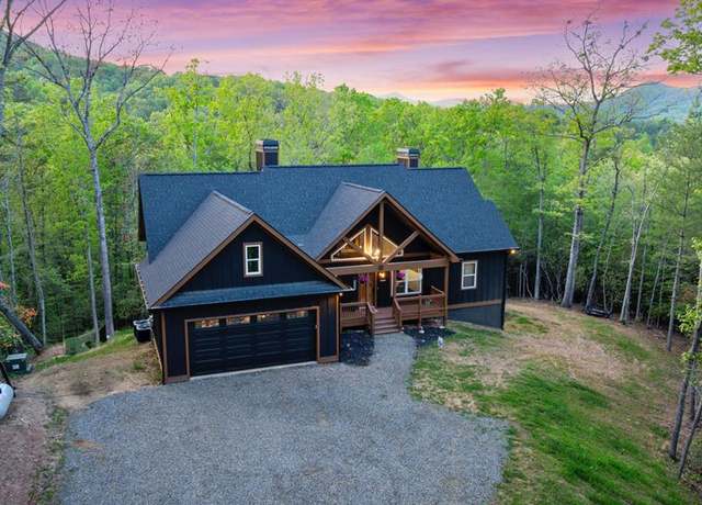 Property at 595 Arp Rd, Mineral Bluff, GA 30559, 5 beds, 3 baths